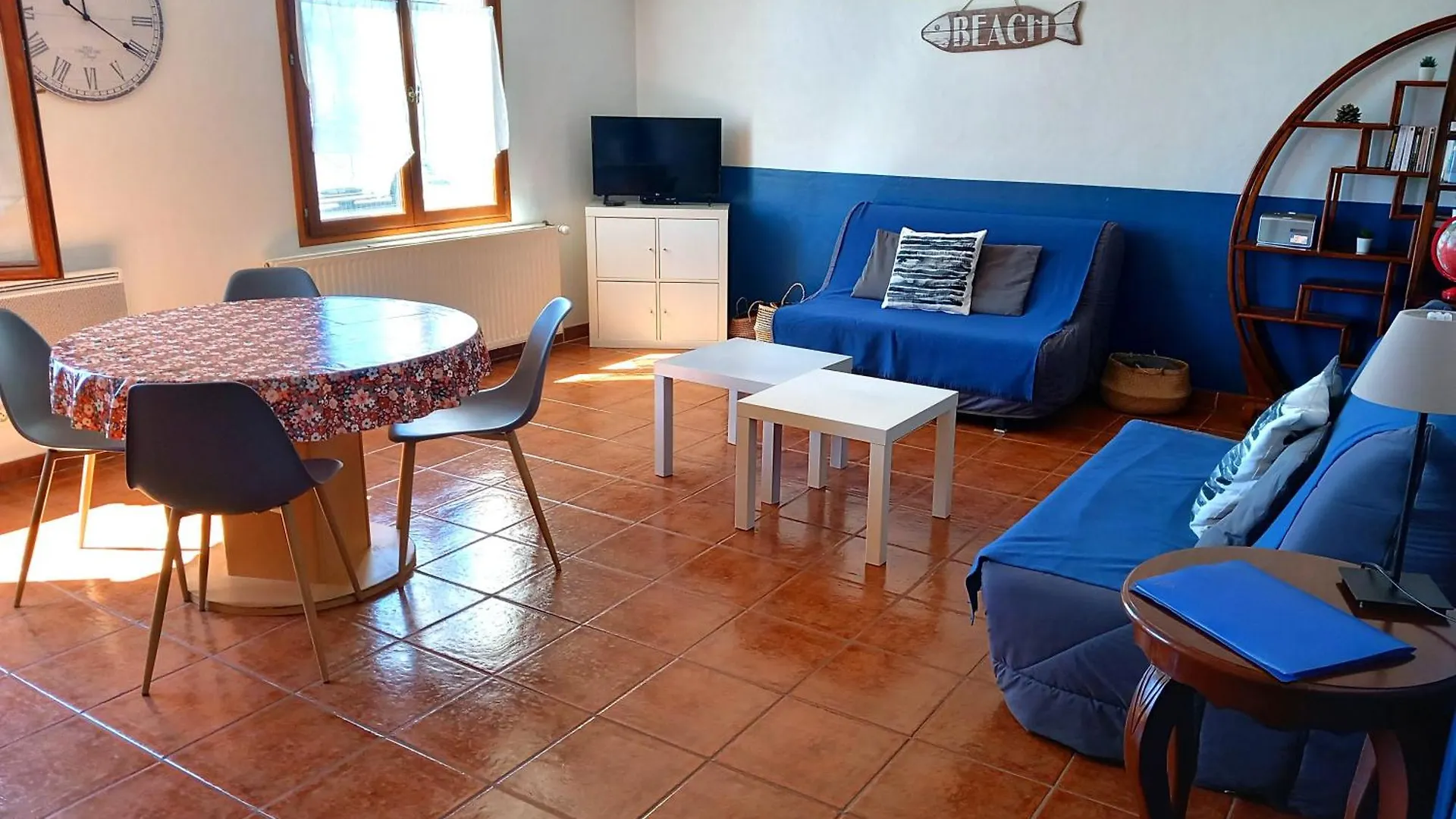 La Tour Fondue Appartement Vue Mer Grand T2 Face A Porquerolles Drap Serviette Non Fournis Hyères 0*,  Frankrike